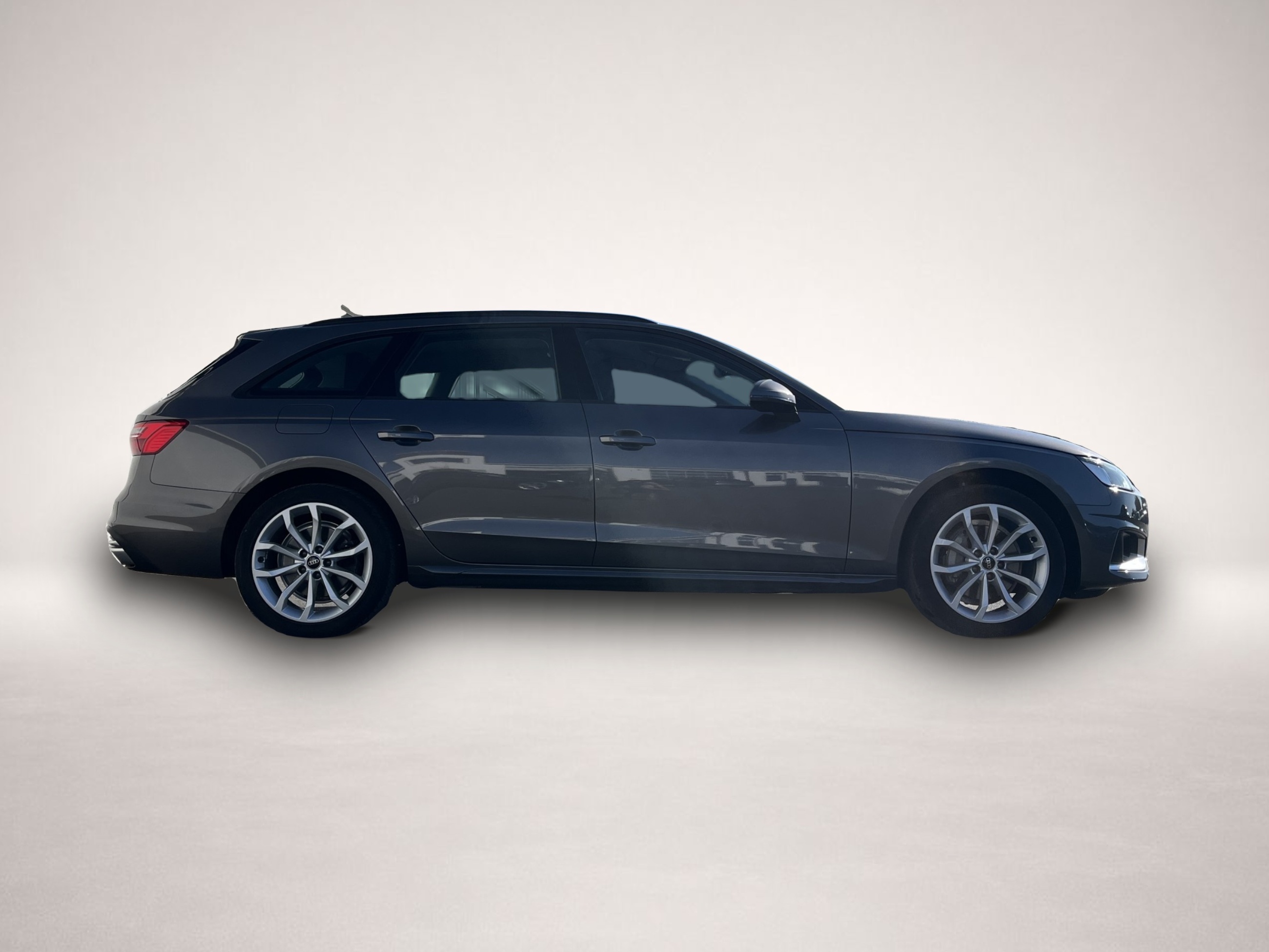 Audi A4 (04/2022, Diesel)