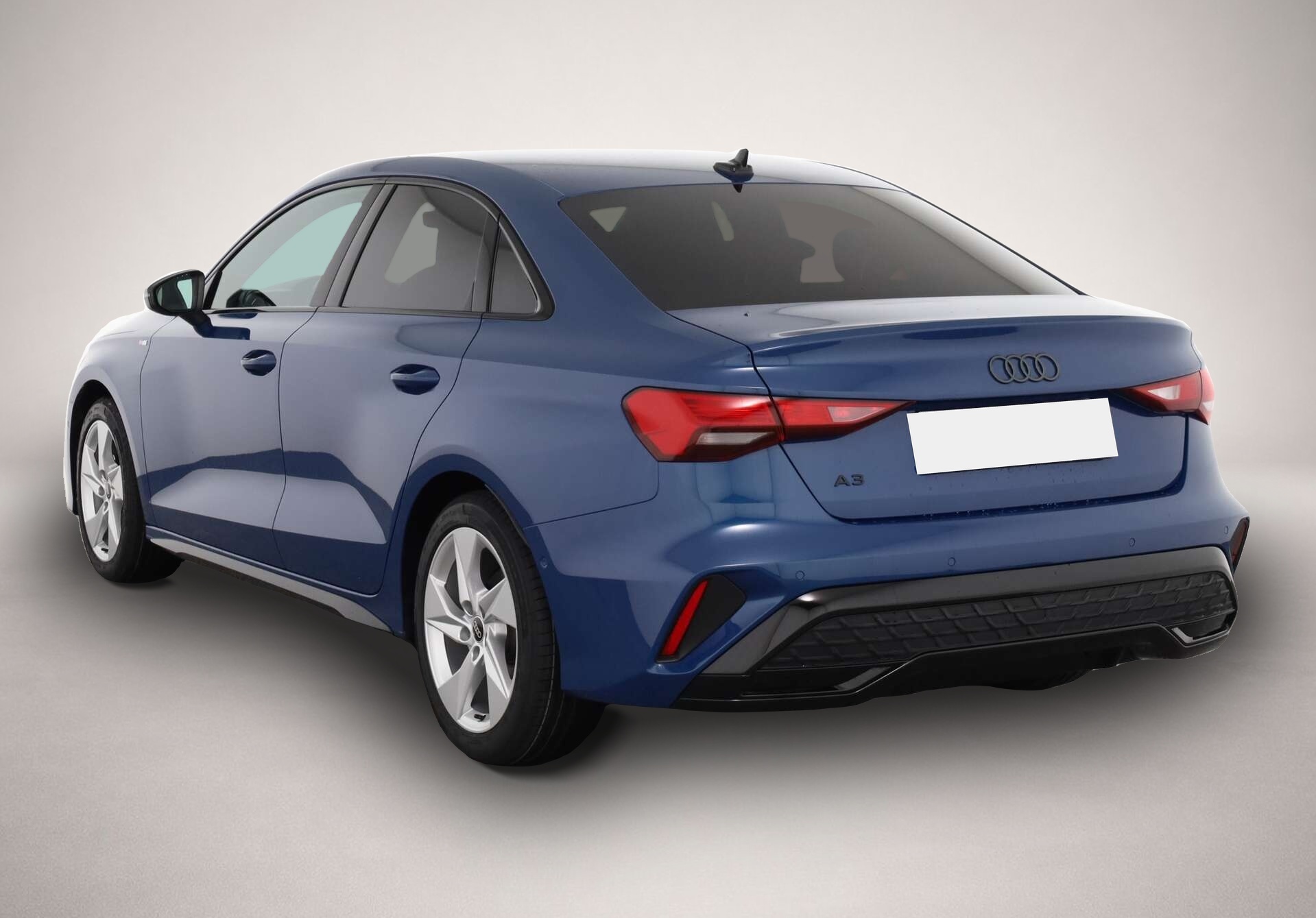 Audi A3 (06/2025, Benzin)