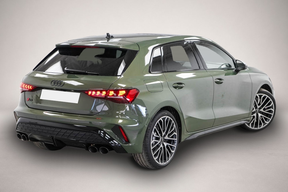Audi quattro (03/2026, Benzin)